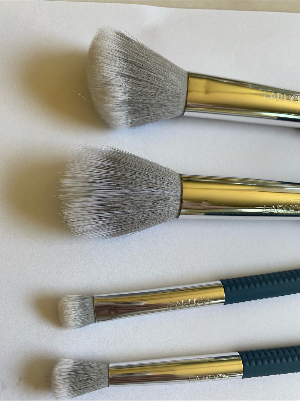 Laruce Premium Navy Blue Face & Eye Makeup Brush Set by laruce new without tags - Picture 10 of 13